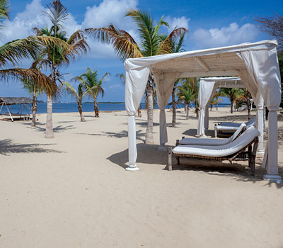 Kenya-beach-holidays-Lamu-Majlis-Resort