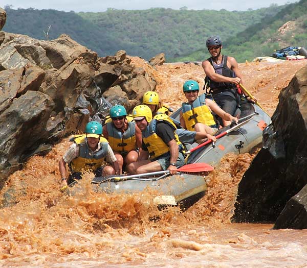 Kenya-conference-team-building-white-water-rafting